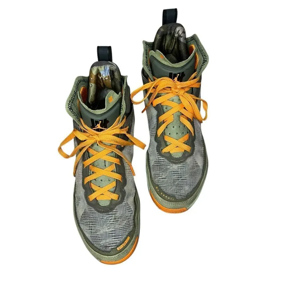 Nike Undefeated Air Jordan Men’s 8 Shoes 37 SP‎ Flight Jacket Camo Sneakers